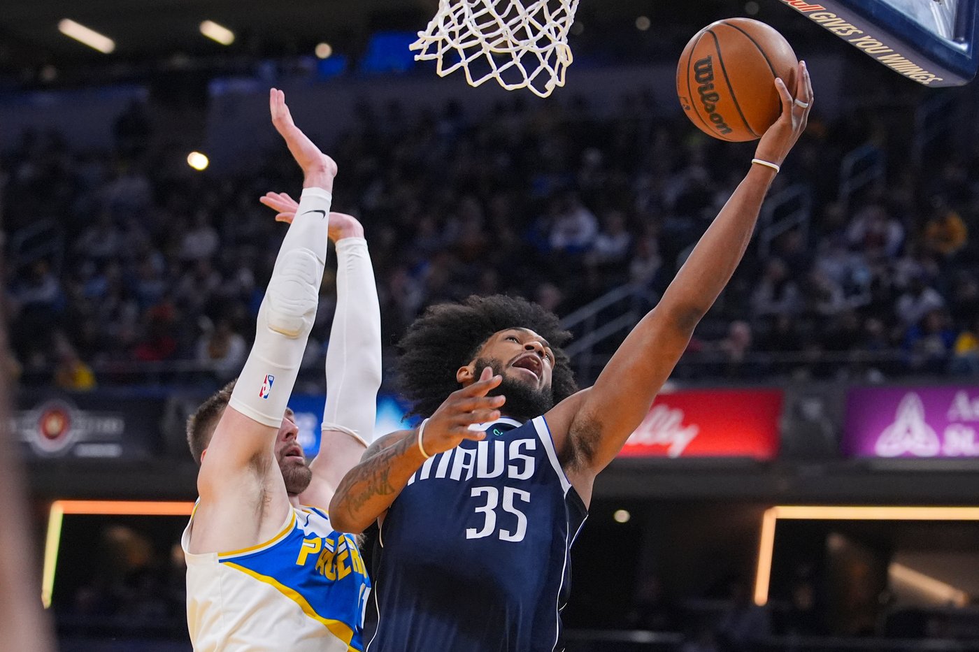 Middleton scores 25 points as Mavericks snap 10-game losing streak with 134-130 win at Indiana | iNFOnews.ca Middleton scores 25 points as Mavericks snap 10-game losing streak with 134-130 win at Indiana | iNFOnews.ca