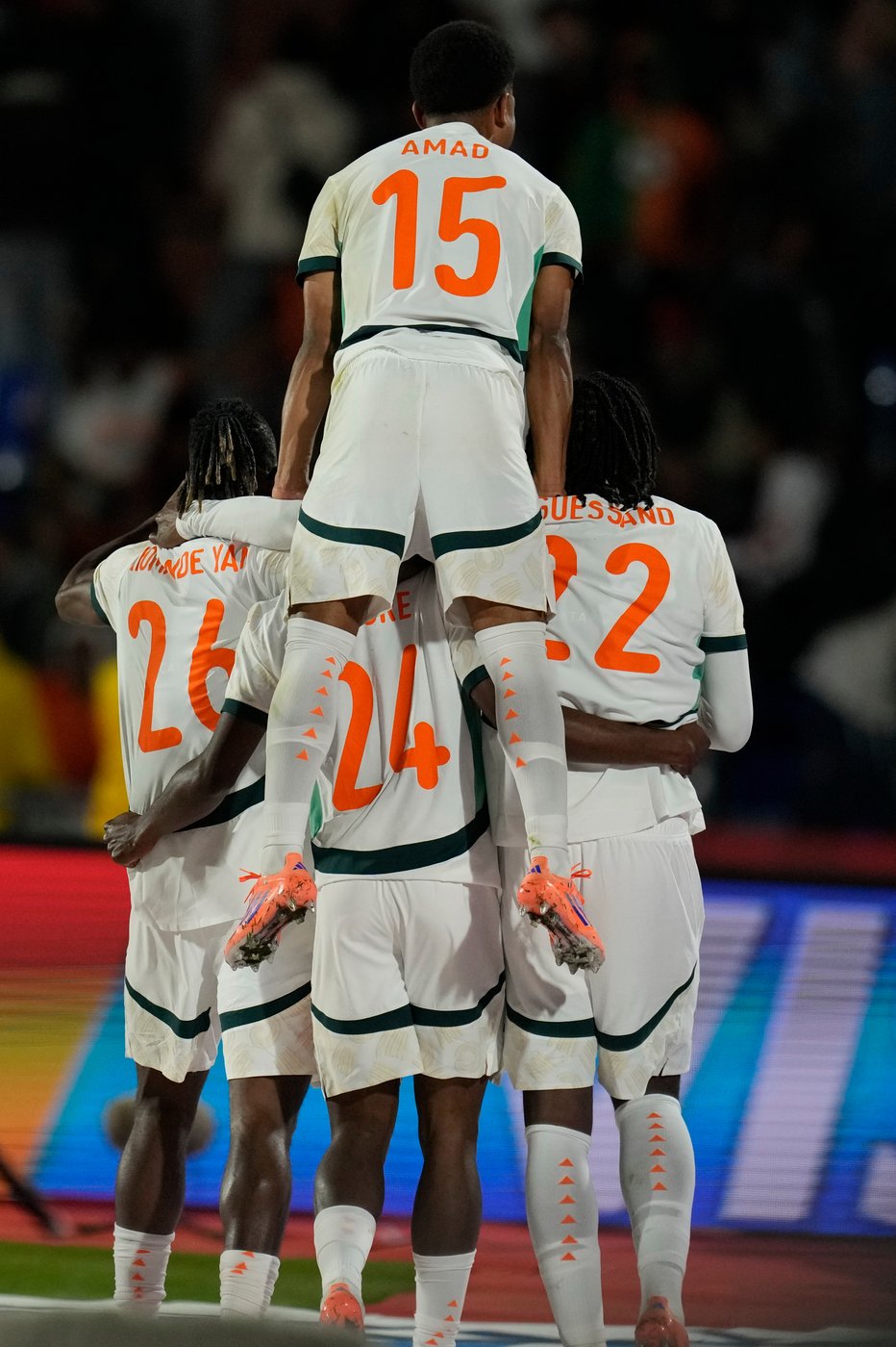 Comeback wins for Ivory Coast, Cameroon at Africa Cup. Sudan advances despite defeat and war at home | iNFOnews.ca