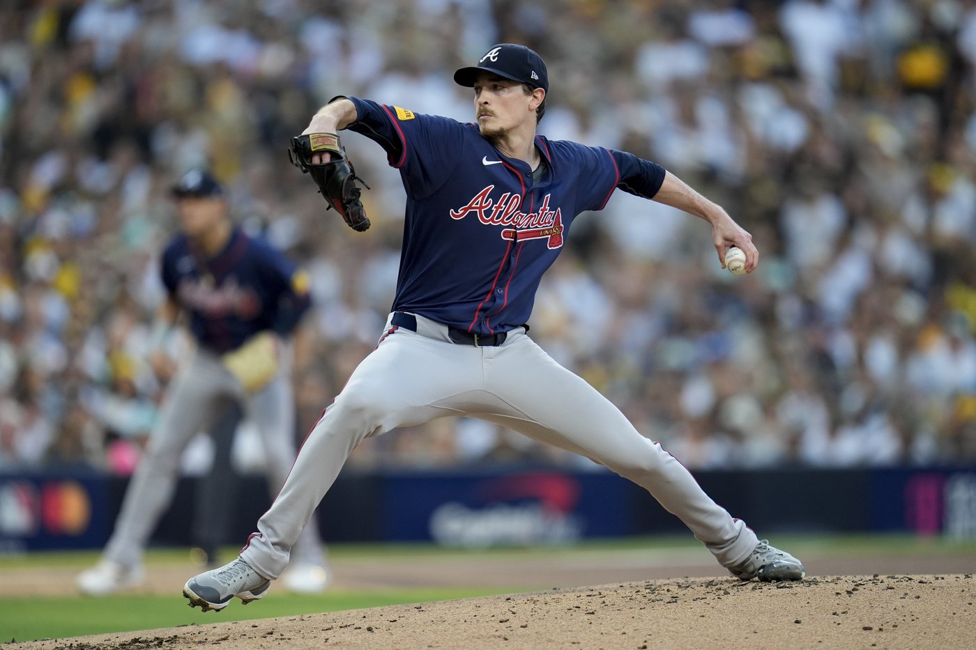 Starting pitchers Max Fried and Joe Musgrove exit early with injuries in Braves-Padres playoff game | iNFOnews.ca