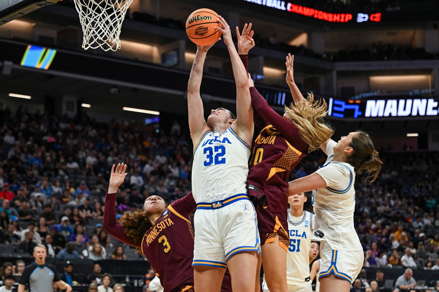 Duke has a quick turnaround after Ashlon Jackson's buzzer-beater as UCLA looms in Elite Eight | iNFOnews.ca Duke has a quick turnaround after Ashlon Jackson's buzzer-beater as UCLA looms in Elite Eight | iNFOnews.ca