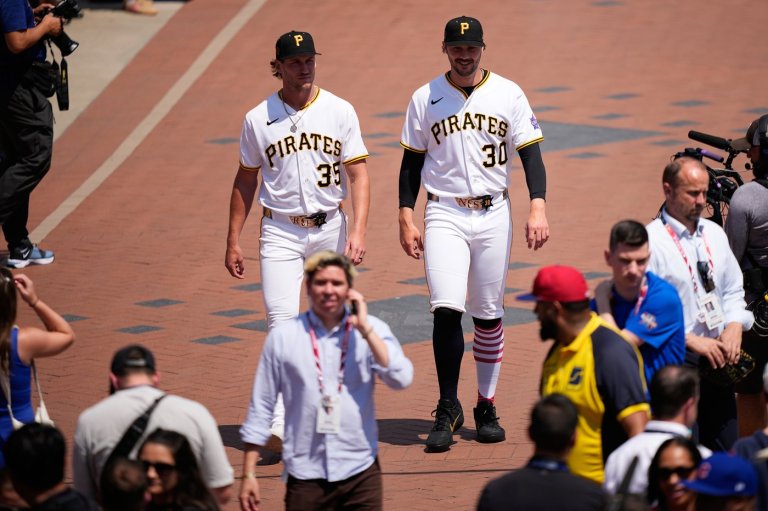 Baseball's All-Stars don't like MLB's salary cap proposal but say there's time to find a deal | iNFOnews.ca