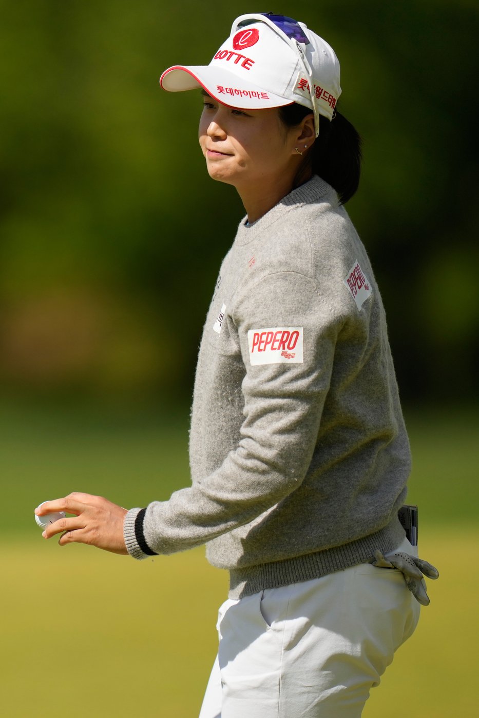 Jeeno Thitikul holds off every contender, leads LPGA's Mizuho Americas Open | iNFOnews.ca