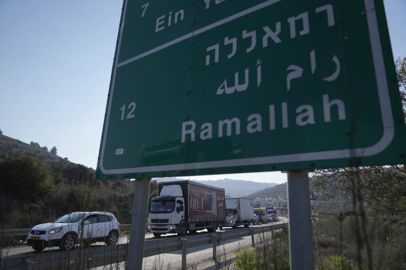 More Israeli checkpoints are slicing up the West Bank | iNFOnews.ca