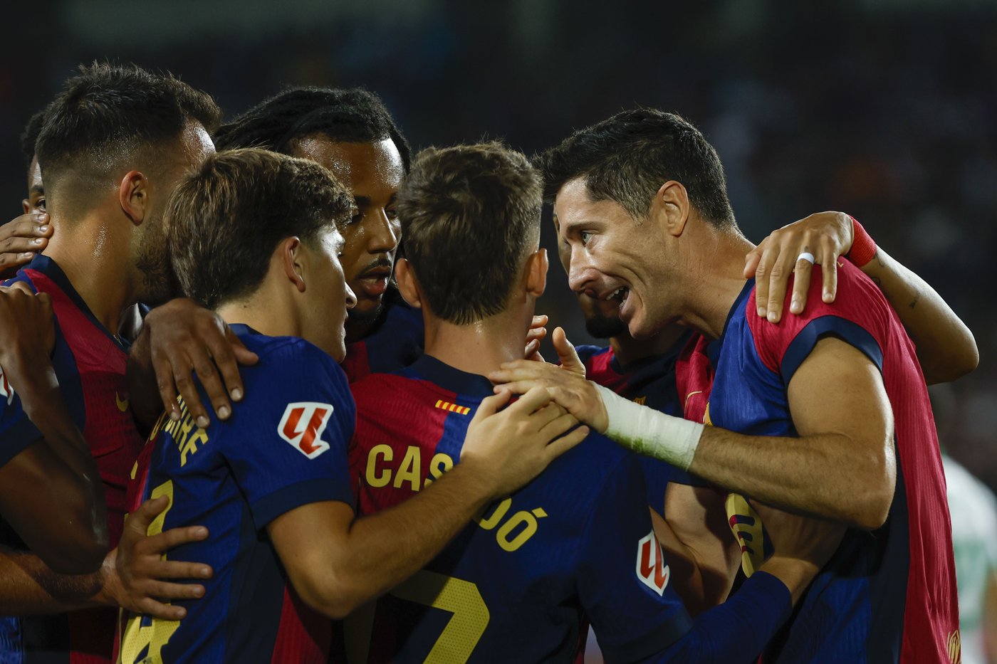 Lewandowski scores his 7th goal to give Barcelona its 7th straight win in Spanish league | iNFOnews.ca Lewandowski scores his 7th goal to give Barcelona its 7th straight win in Spanish league | iNFOnews.ca