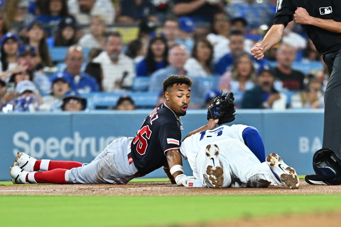 Snell throws 6 shutout innings and Tucker ends home run drought as Dodgers beat Nationals 5-3 | iNFOnews.ca Snell throws 6 shutout innings and Tucker ends home run drought as Dodgers beat Nationals 5-3 | iNFOnews.ca