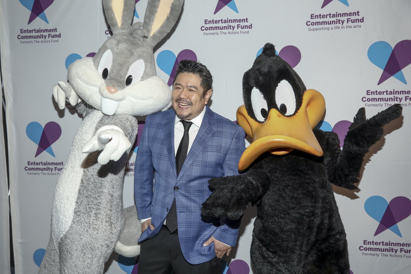 Eric Bauza, Toronto-born voice of Bugs Bunny and Daffy Duck, dies at 46 | iNFOnews.ca