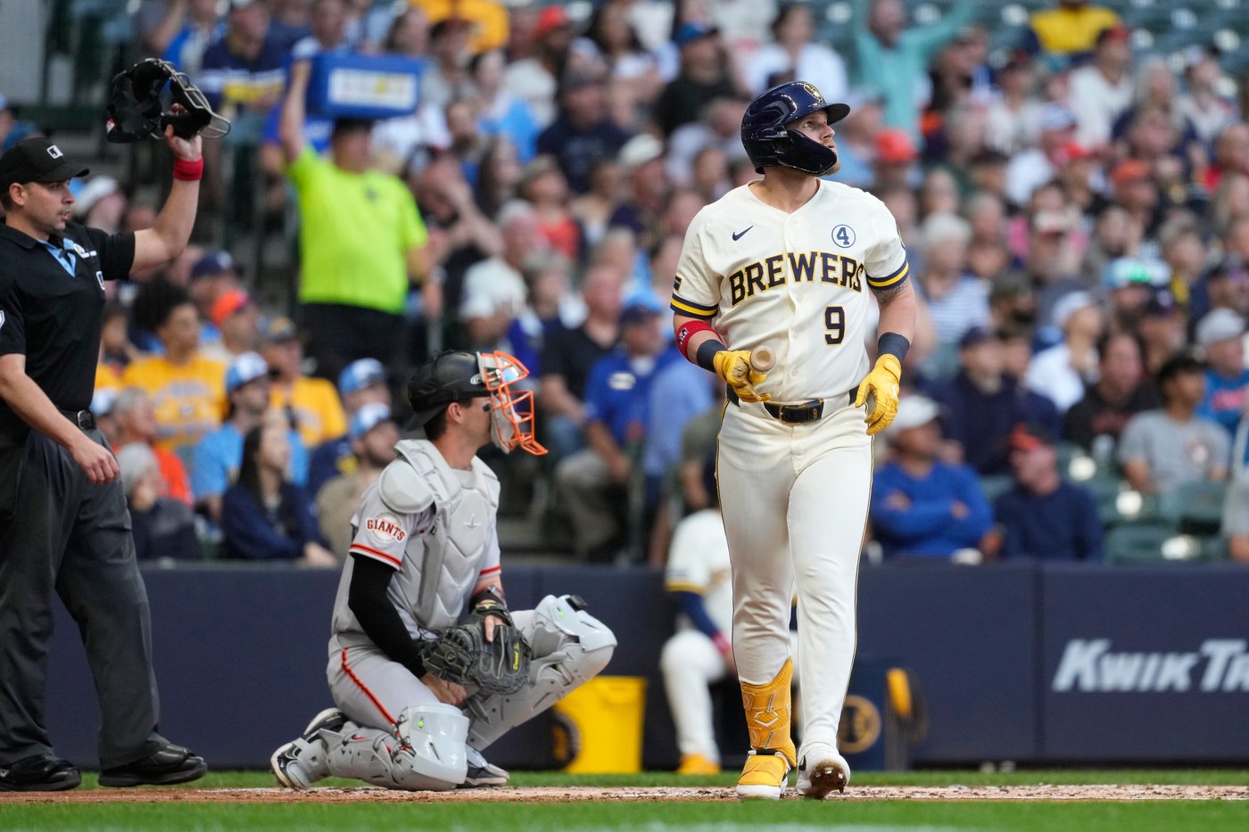 Kyle Harrison strikes out 12, Jake Bauers homers as surging Brewers top slumping Giants 8-3 | iNFOnews.ca Kyle Harrison strikes out 12, Jake Bauers homers as surging Brewers top slumping Giants 8-3 | iNFOnews.ca