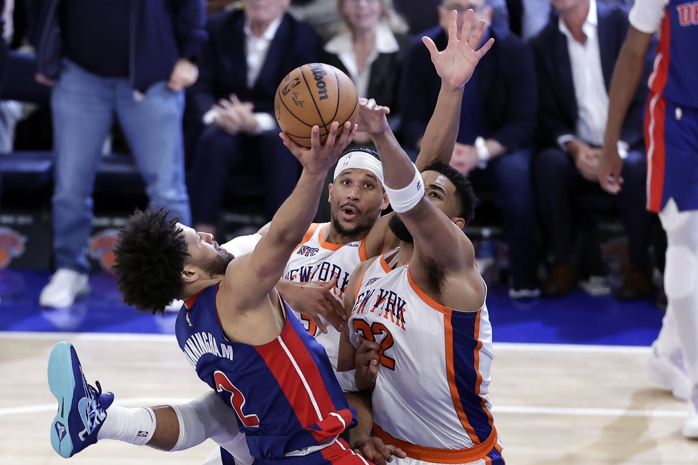 Pistons beat Knicks 106-103 in Game 5 to stay alive in the first-round series | iNFOnews.ca
