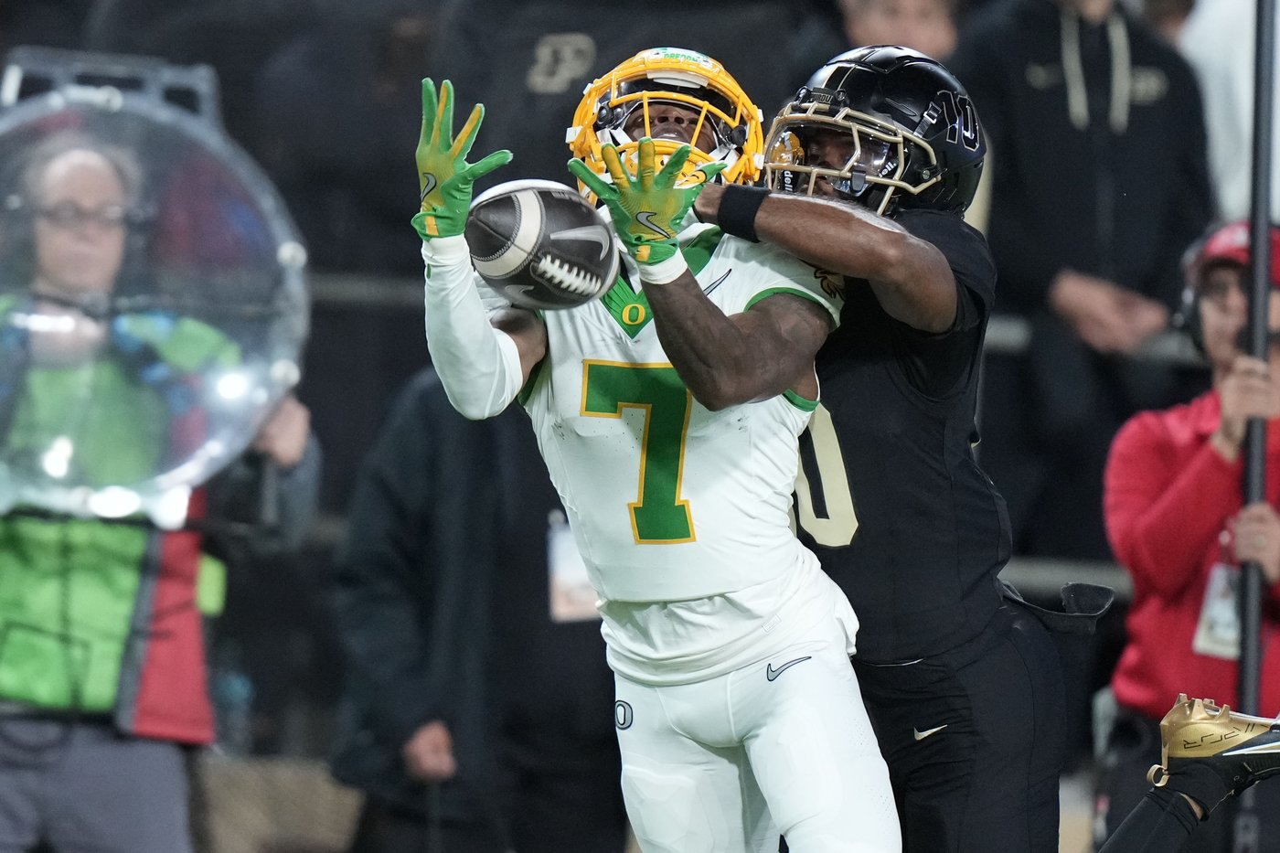 No. 20 Illinois uses No. 1 Oregon's ranking as motivation heading into Saturday's meeting | iNFOnews.ca No. 20 Illinois uses No. 1 Oregon's ranking as motivation heading into Saturday's meeting | iNFOnews.ca