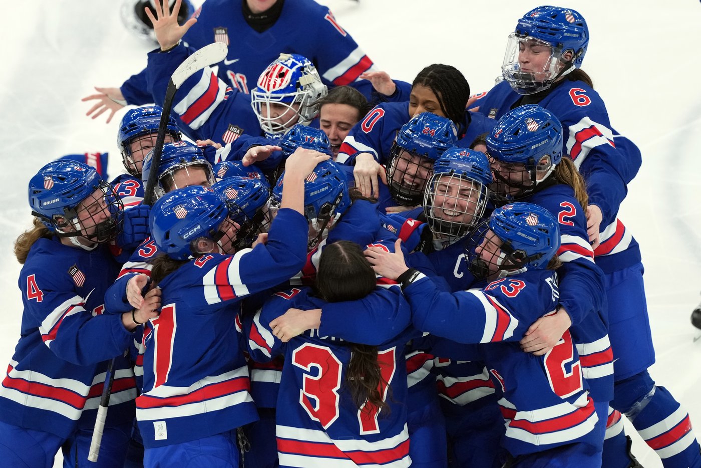 Danièle Sauvageau returns to Canadian women's hockey team as general manager | iNFOnews.ca