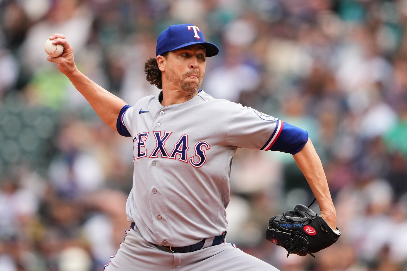 DeGrom retires first 15 batters, Rodríguez hits 3-run homer off bullpen as Mariners beat Texas 4-3 | iNFOnews.ca