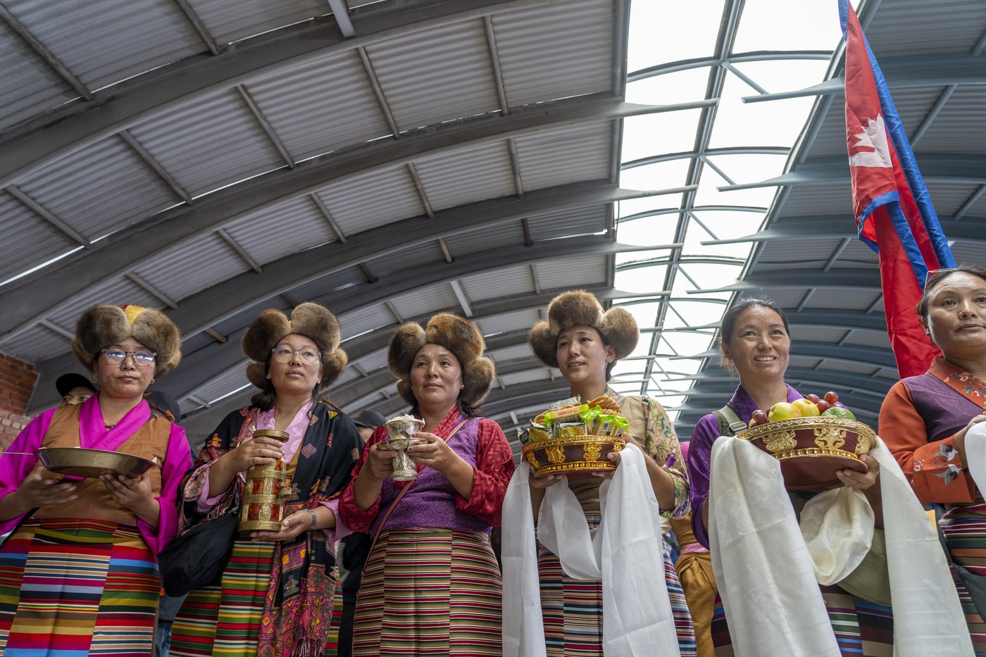 A record-setting teen climber returns home to Nepal to a hero's welcome | iNFOnews.ca