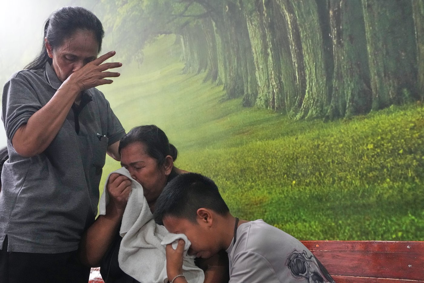 The top photos of the day by AP photojournalists | iNFOnews.ca