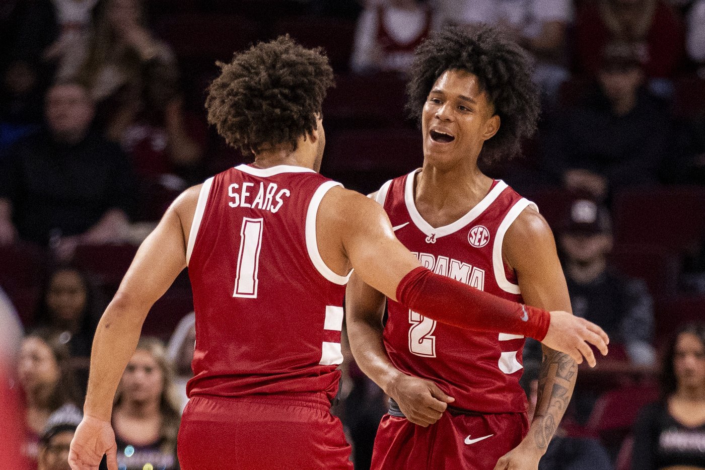 Mark Sears scores 22 points, No. 5 Alabama beats South Carolina 88-68 for 7th straight win | iNFOnews.ca