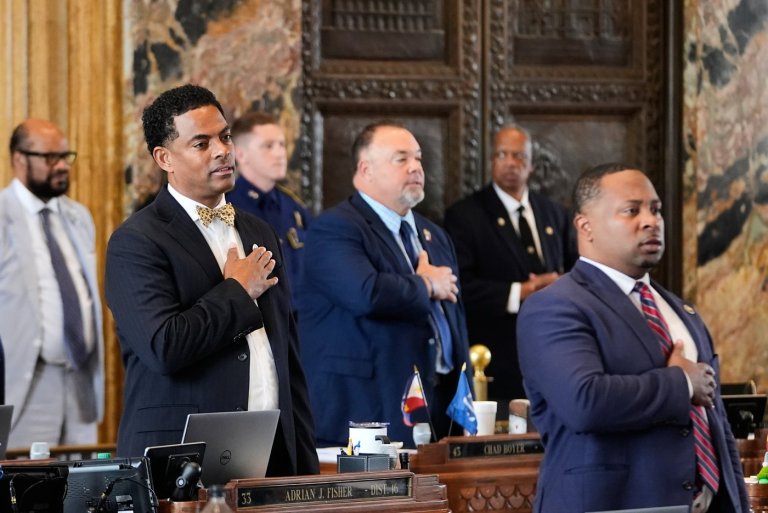 Louisiana Republicans are poised to pass new US House districts in wider redistricting fight | iNFOnews.ca