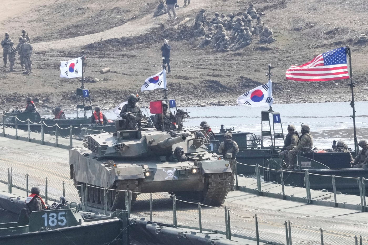 Top Russian official meets North Korea's Kim and thanks him for support in Ukraine war | iNFOnews.ca