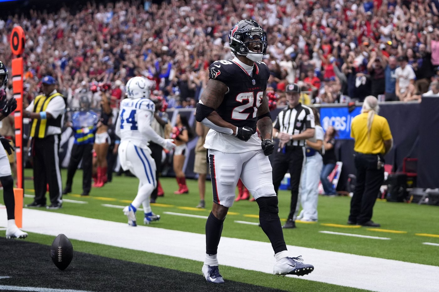 Stroud throws TD pass, Mixon adds score as Texans outlast Colts 23-20 | iNFOnews.ca