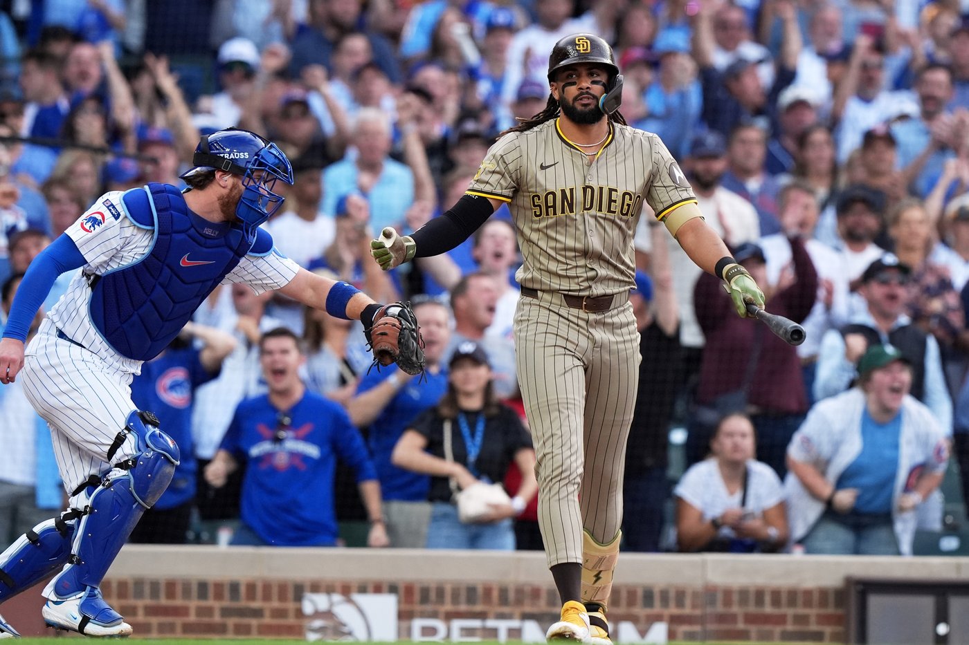 Darvish exits early, bats go quiet as Padres get bounced from playoffs with Game 3 loss to Cubs | iNFOnews.ca Darvish exits early, bats go quiet as Padres get bounced from playoffs with Game 3 loss to Cubs | iNFOnews.ca