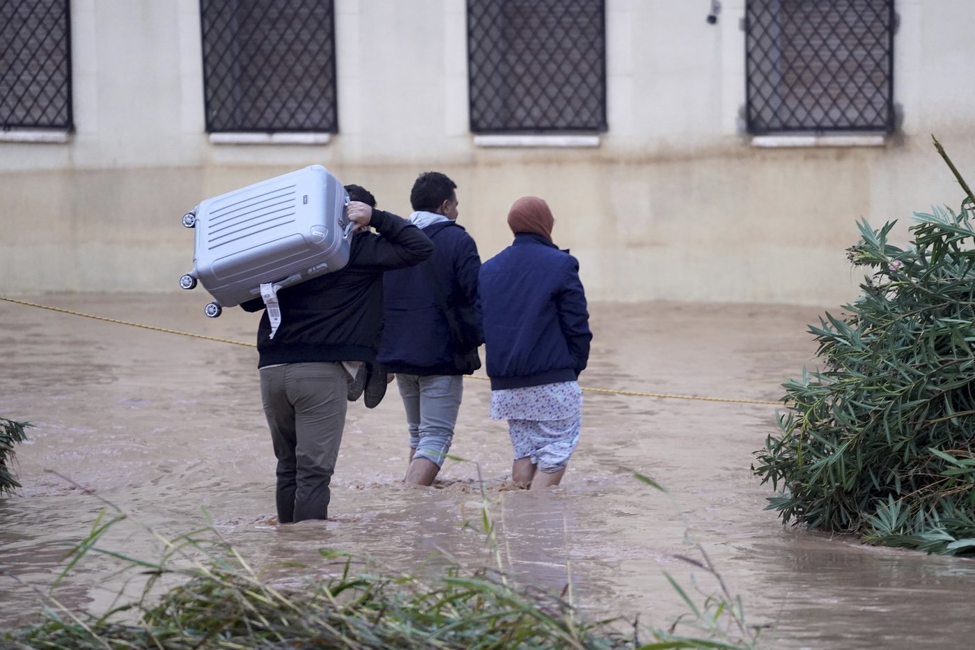 Spanish authorities report multiple victims from flash flooding | iNFOnews.ca Spanish authorities report multiple victims from flash flooding | iNFOnews.ca