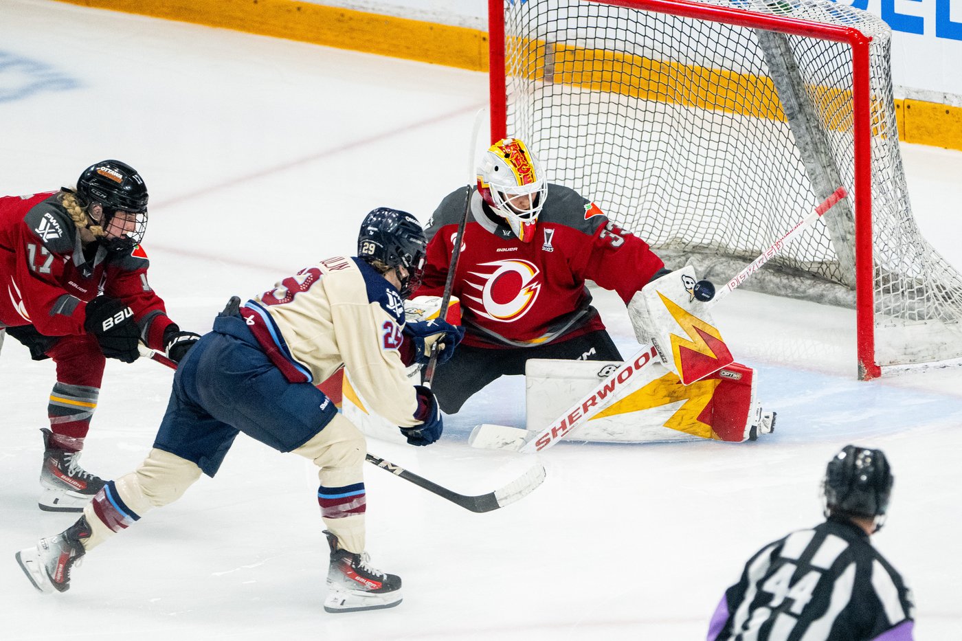 Rookie goalie Philips gaining confidence as key cog in Charge's PWHL playoff run | iNFOnews.ca Rookie goalie Philips gaining confidence as key cog in Charge's PWHL playoff run | iNFOnews.ca