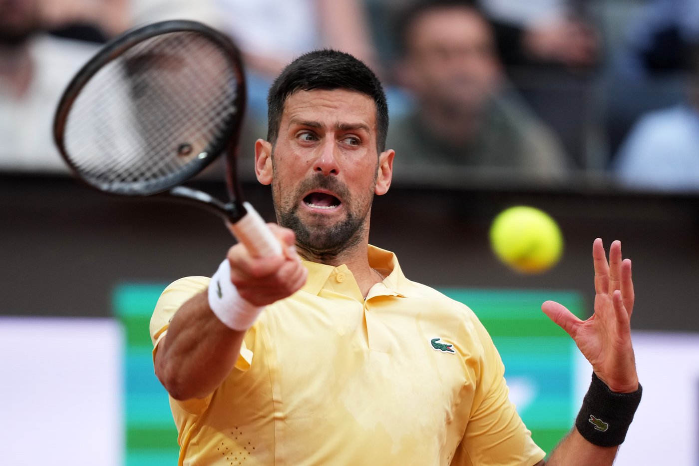 Djokovic beaten by a Croatian qualifier 18 years younger than him at the Italian Open | iNFOnews.ca