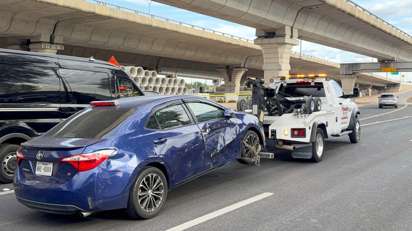 ICE agent shoots and wounds man in Austin, Texas, officials say | iNFOnews.ca