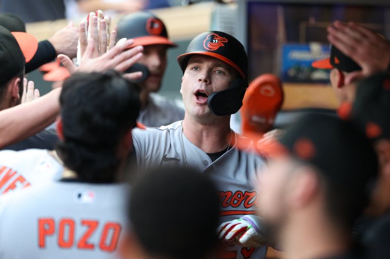 Alonso, Henderson and Encarnacion-Strand homer for Orioles in 5-2 win over Twins | iNFOnews.ca