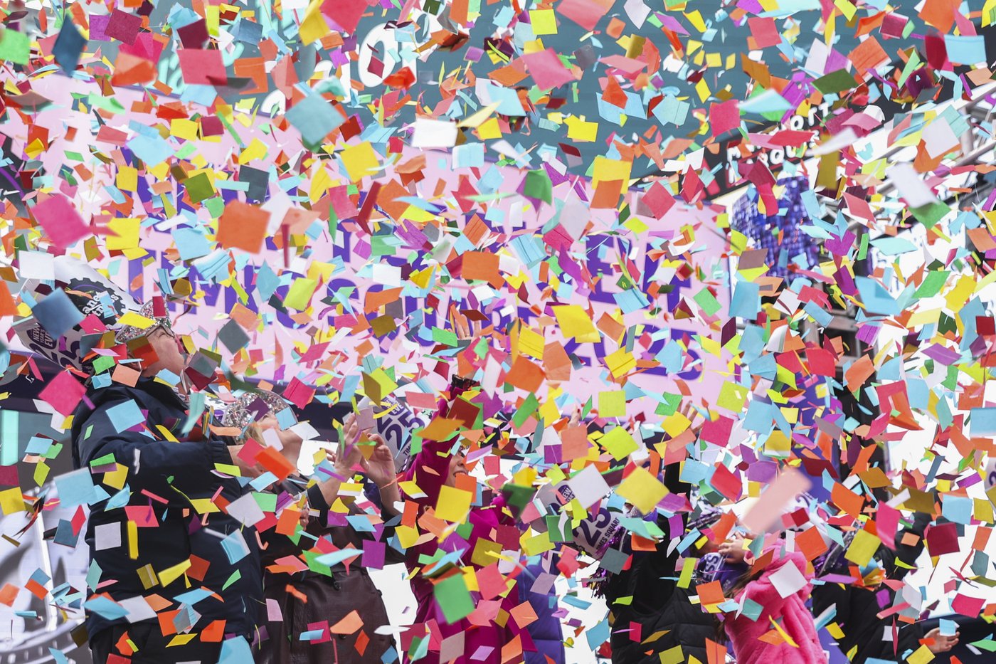 Times Square ball takes final test for New Year's Eve | iNFOnews.ca