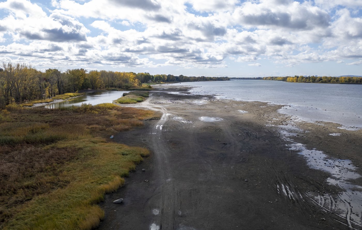 Quebec municipalities and environmentalists say province's water reserves are at risk | iNFOnews.ca Quebec municipalities and environmentalists say province's water reserves are at risk | iNFOnews.ca