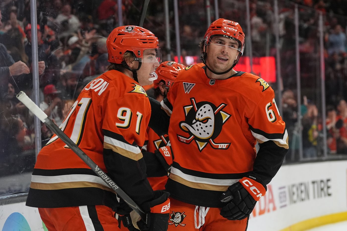 Cutter Gauthier scores twice, Ville Husso has 42 saves in Ducks' 5-1 win over Islanders | iNFOnews.ca Cutter Gauthier scores twice, Ville Husso has 42 saves in Ducks' 5-1 win over Islanders | iNFOnews.ca