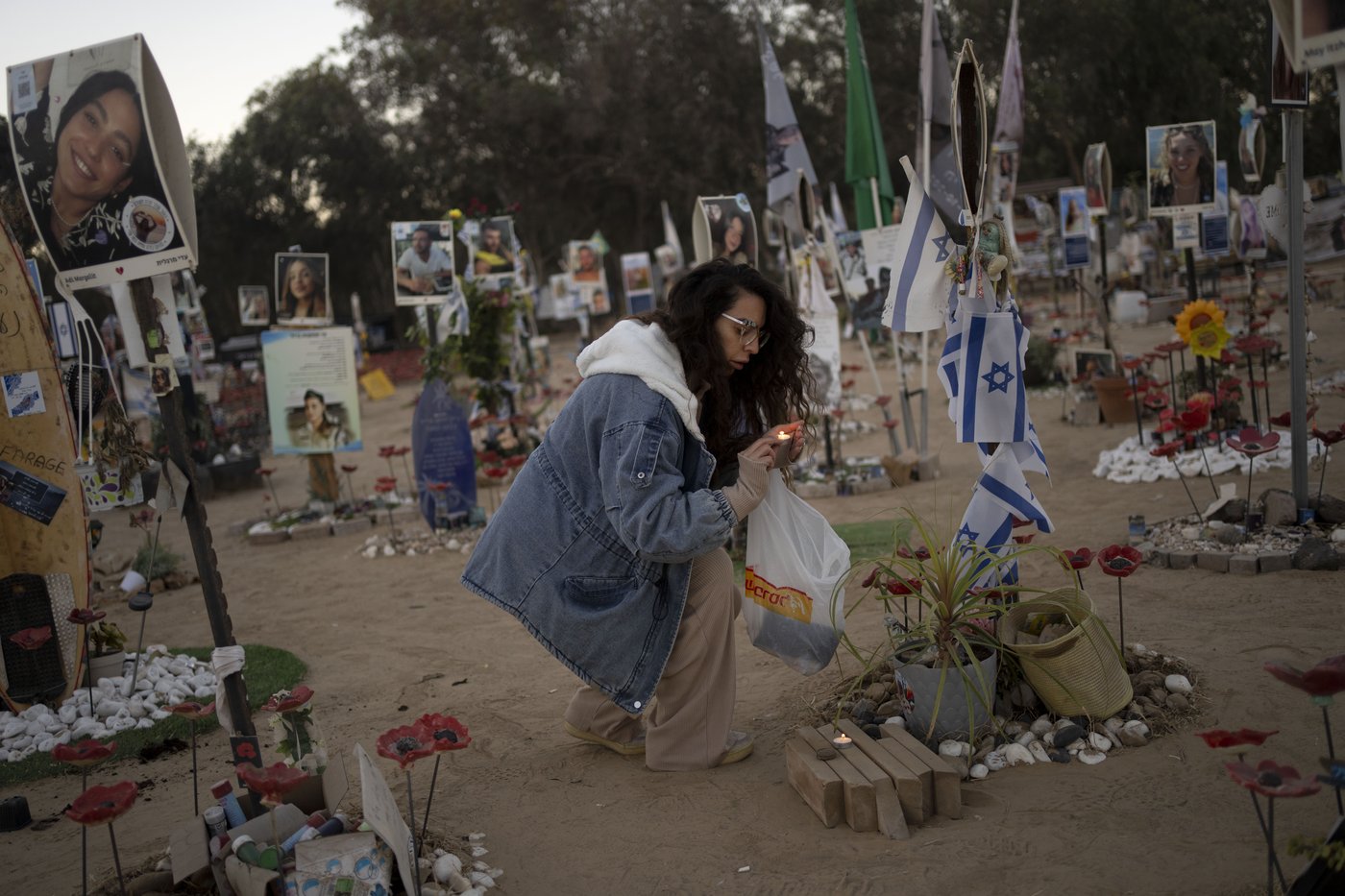 Fallout from 2023 Hamas attack lingers as Jews worldwide observe a holiday meant for joy | iNFOnews.ca Fallout from 2023 Hamas attack lingers as Jews worldwide observe a holiday meant for joy | iNFOnews.ca
