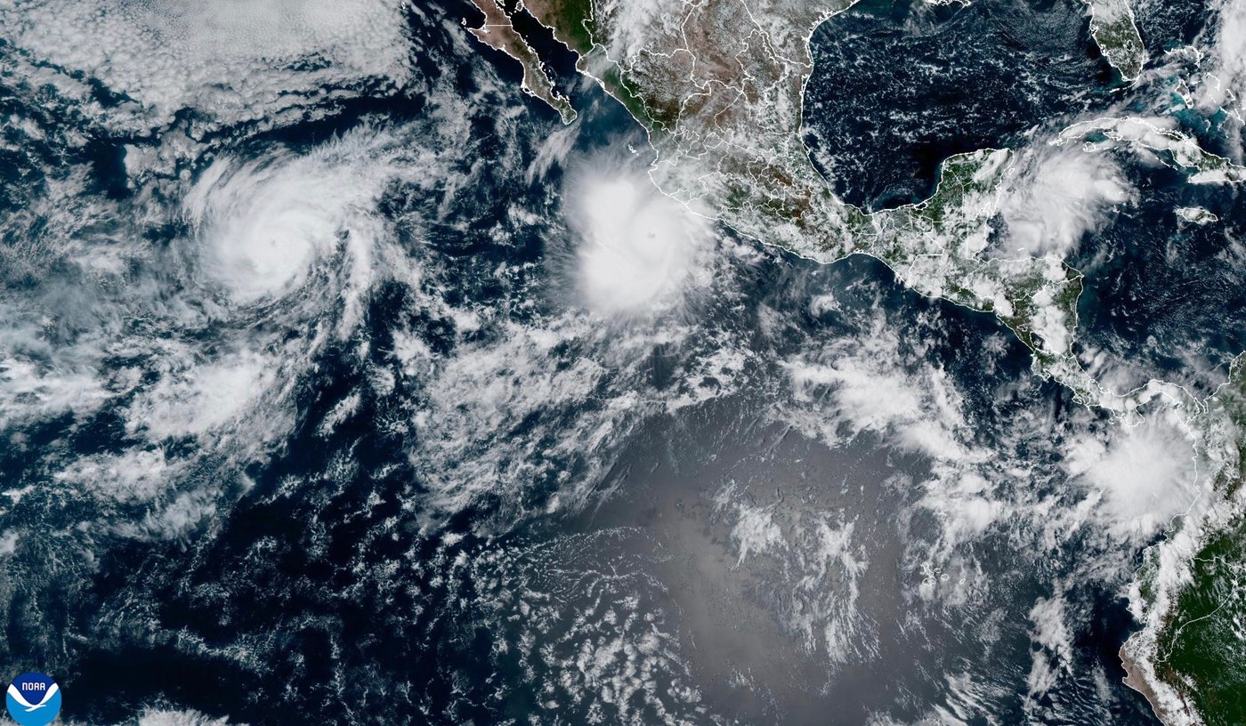 Powerful Hurricane Polo drenches Mexico's coast as Nolo takes aim at Hawaii | iNFOnews.ca Powerful Hurricane Polo drenches Mexico's coast as Nolo takes aim at Hawaii | iNFOnews.ca