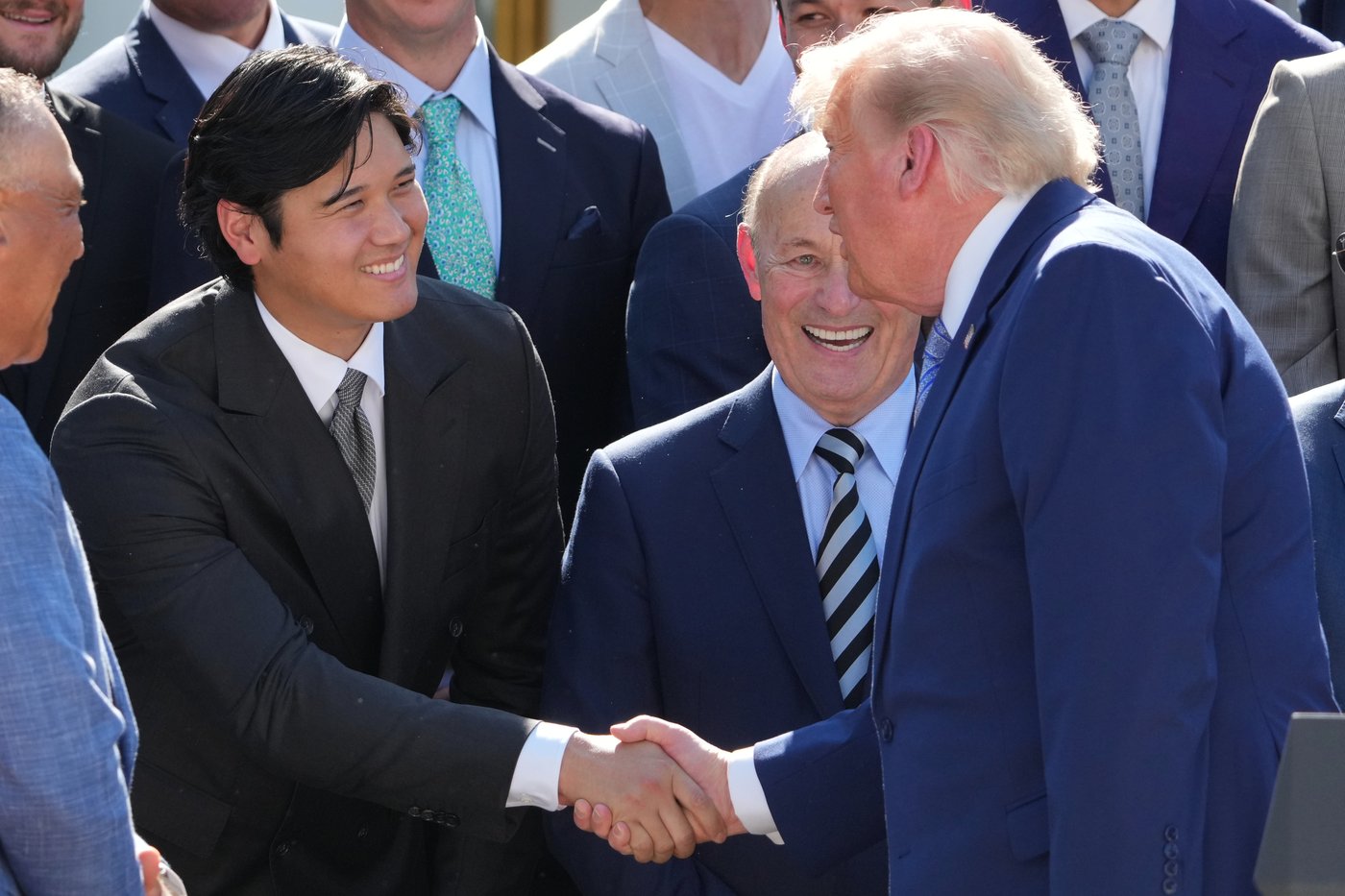 Trump fetes Dodgers at the White House again, saying the team is 'one of the great brands' | iNFOnews.ca Trump fetes Dodgers at the White House again, saying the team is 'one of the great brands' | iNFOnews.ca