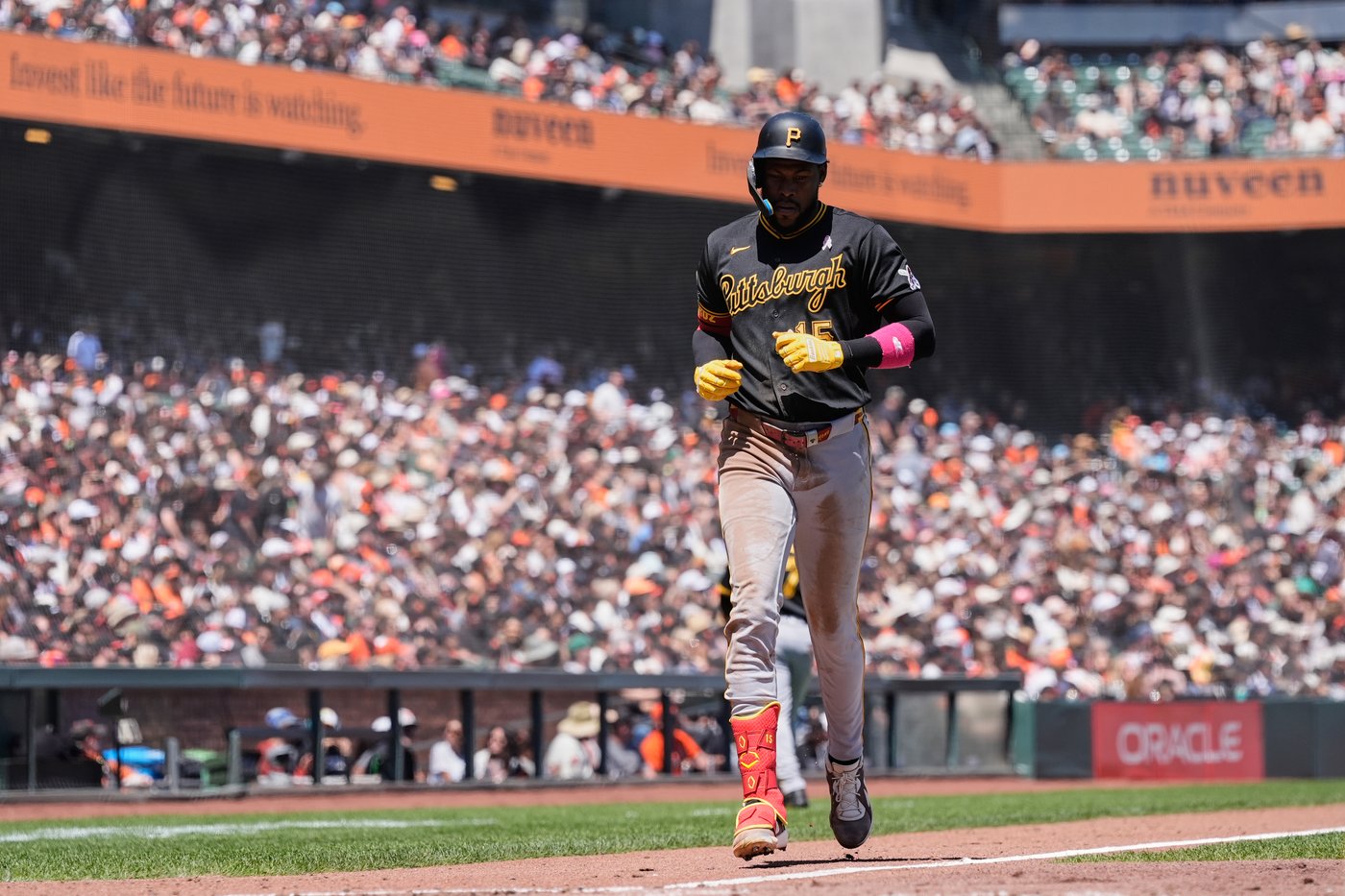 Jesús Rodríguez's RBI single helps the Giants rally to beat the Pirates 7-6 in 12 innings | iNFOnews.ca Jesús Rodríguez's RBI single helps the Giants rally to beat the Pirates 7-6 in 12 innings | iNFOnews.ca