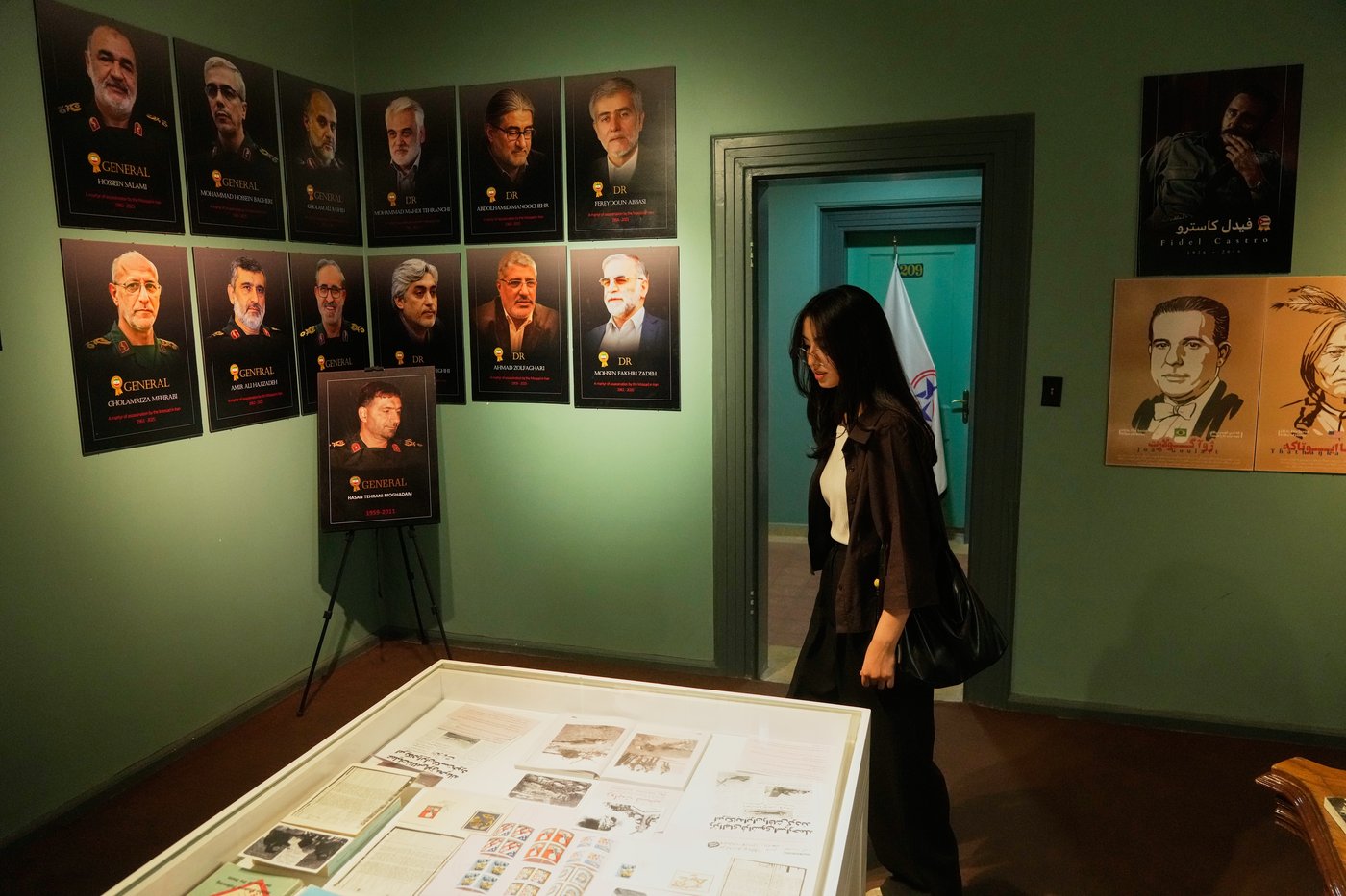 Inside Tehran's former U.S. Embassy, now an anti-American museum, in photos | iNFOnews.ca