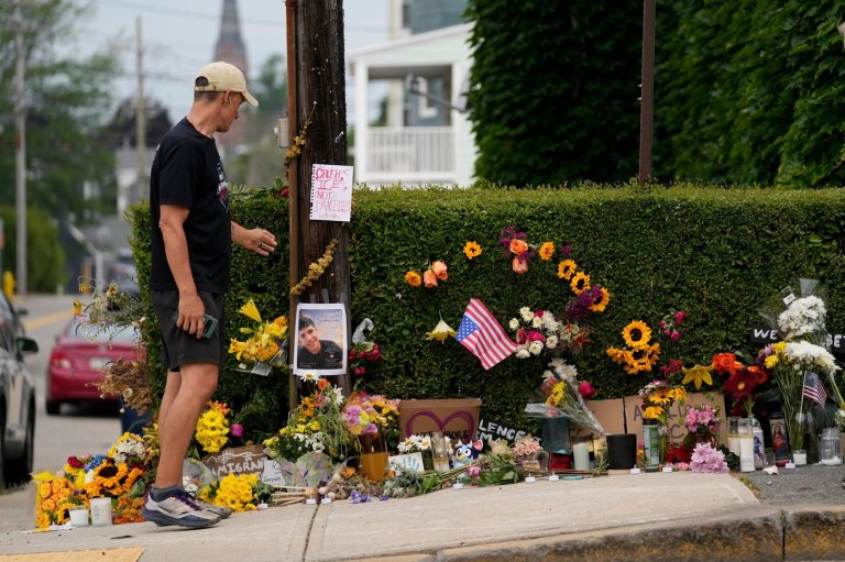 Hundreds protest in Maine over the fatal shooting of a Colombian man by ICE | iNFOnews.ca