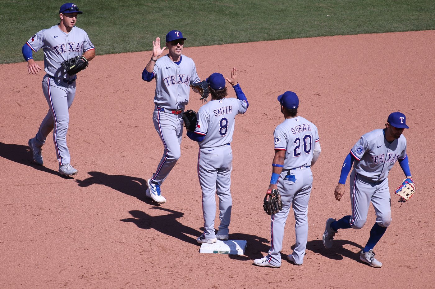 Rangers rally for 4 runs in the 9th inning to beat the Athletics 9-6 | iNFOnews.ca Rangers rally for 4 runs in the 9th inning to beat the Athletics 9-6 | iNFOnews.ca
