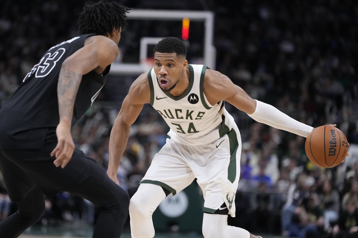 Another slow start by Bucks leaves Antetokounmpo in no mood to celebrate his latest record | iNFOnews.ca Another slow start by Bucks leaves Antetokounmpo in no mood to celebrate his latest record | iNFOnews.ca