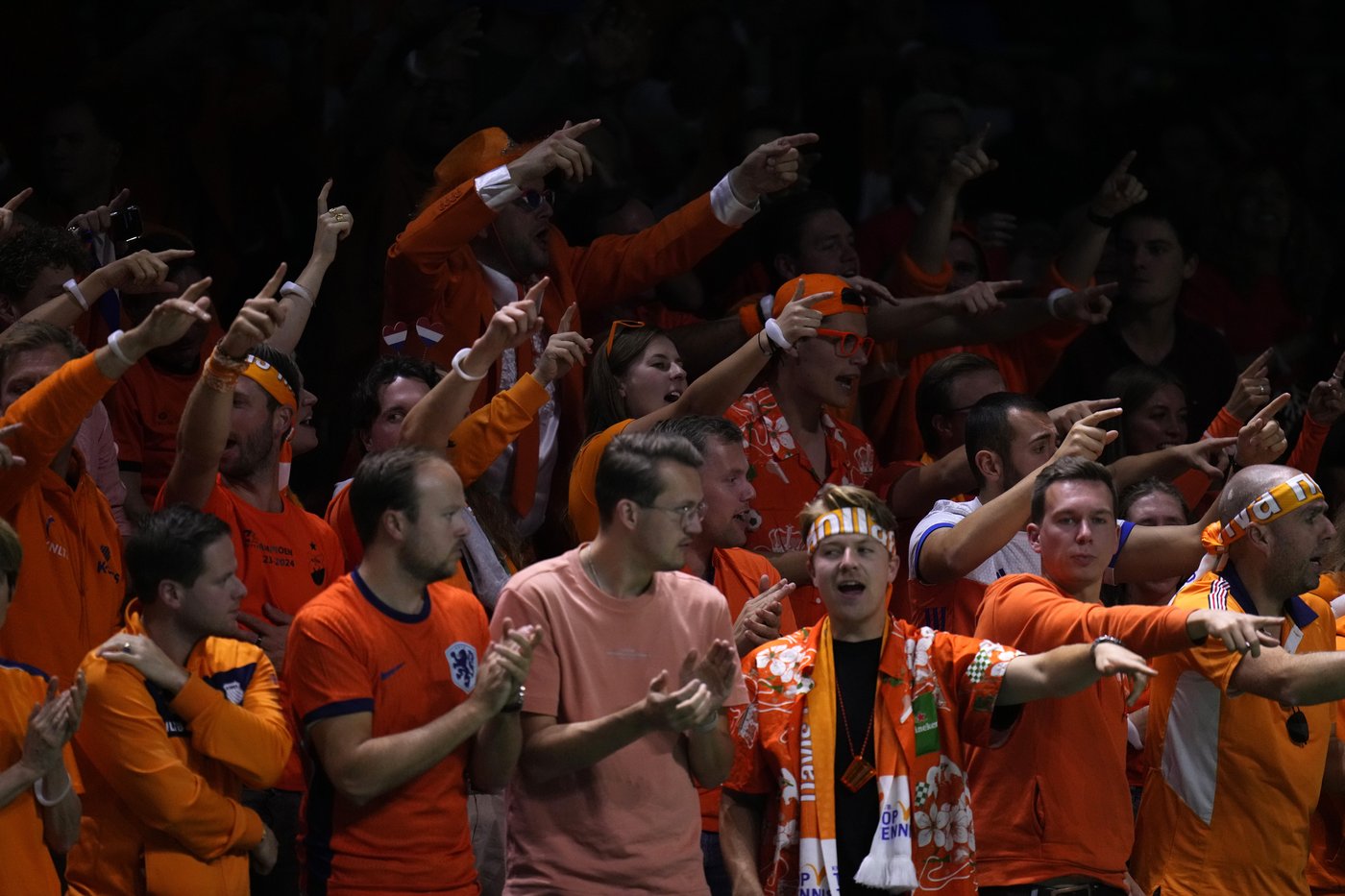 Jannik Sinner leads Italy past the Netherlands for its second consecutive Davis Cup title | iNFOnews.ca