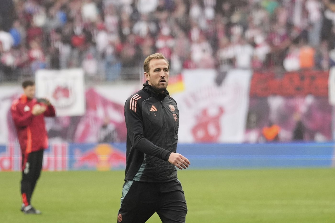 Kane thought he'd won his first career title then Leipzig scored to delay Bayern's party | iNFOnews.ca