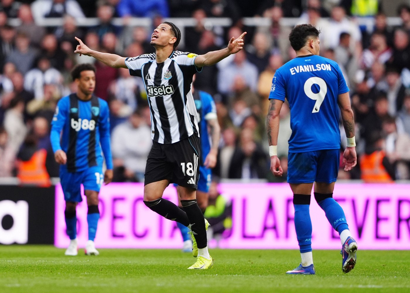 Saudi-controlled Newcastle plunges in Premier League as Howe struggles for answers | iNFOnews.ca Saudi-controlled Newcastle plunges in Premier League as Howe struggles for answers | iNFOnews.ca