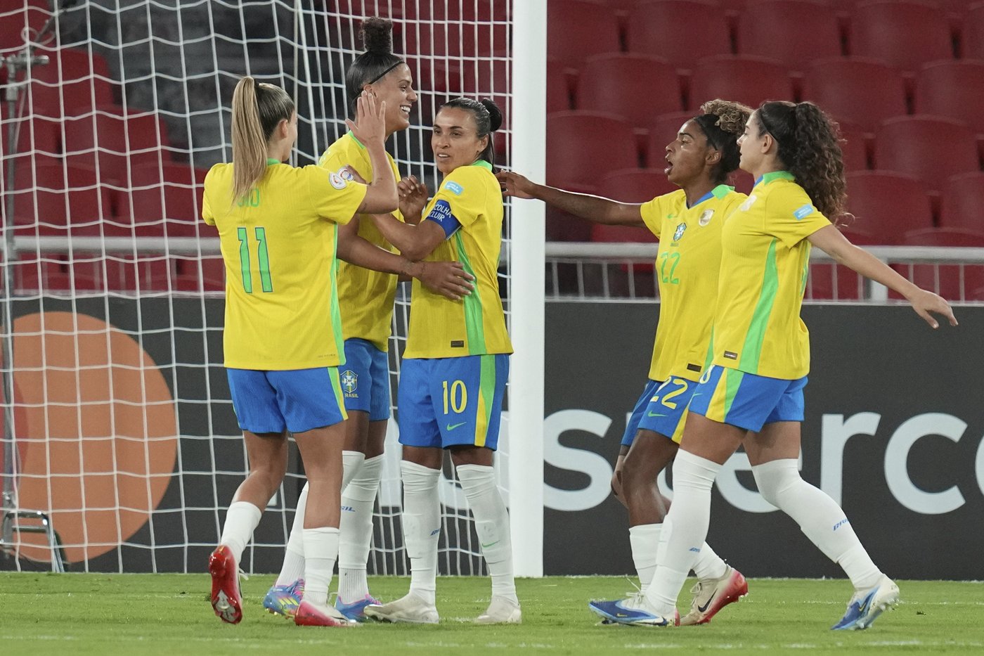 Defending champion Brazil's dominant first half secures spot in Copa America Femenina final | iNFOnews.ca Defending champion Brazil's dominant first half secures spot in Copa America Femenina final | iNFOnews.ca