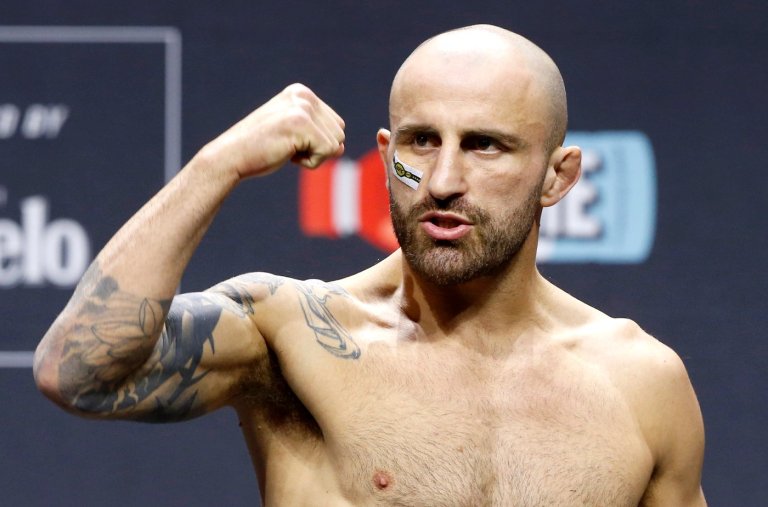 Volkanovski embraces age questions as unbeaten Evloev awaits his opportunity at UFC 333 | iNFOnews.ca