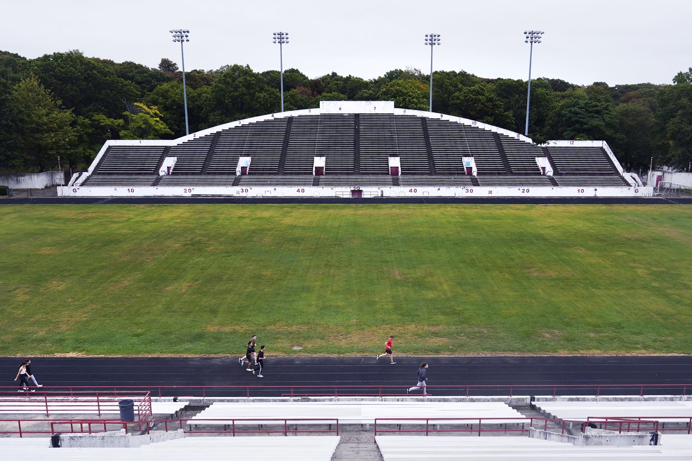 Boston plans to renovate a crumbling stadium for its new women's soccer team. Not everyone is happy | iNFOnews.ca