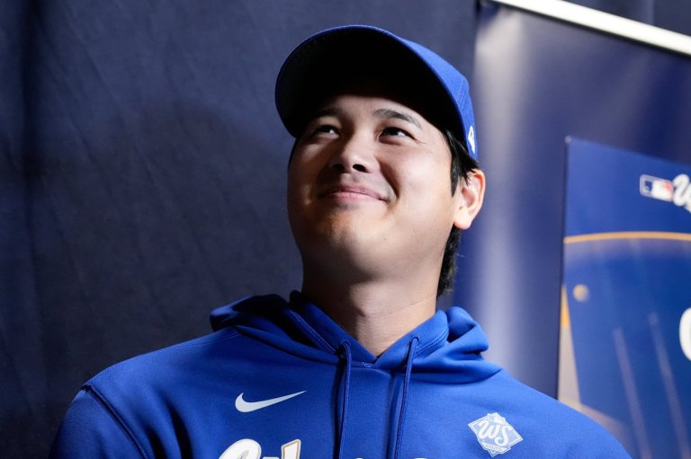 Blue Jays manager to Shohei Ohtani: We want our hat back - and your dog's jacket | iNFOnews.ca