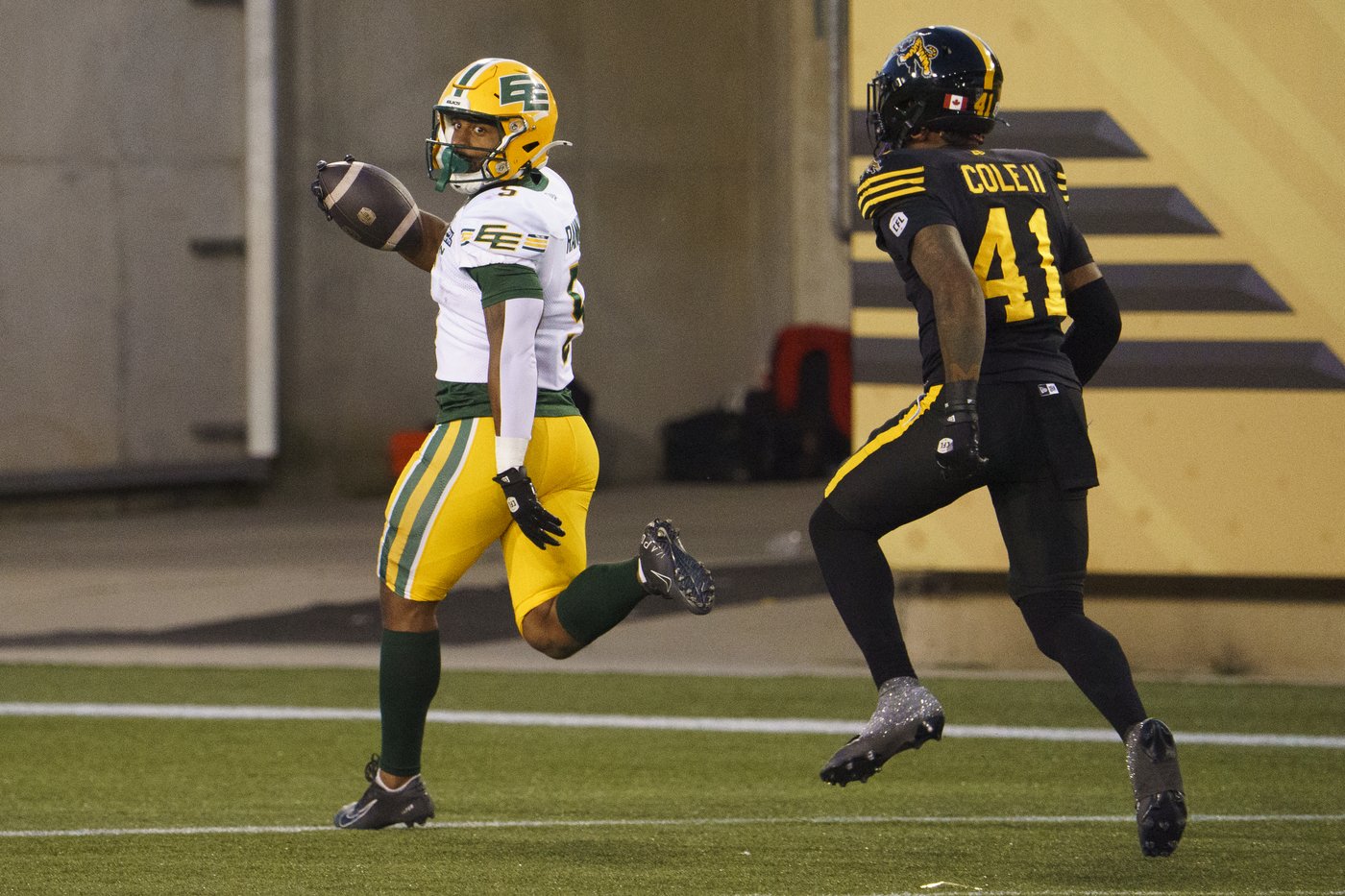 Elks sign star running back Justin Rankin to extension through 2027 season | iNFOnews.ca Elks sign star running back Justin Rankin to extension through 2027 season | iNFOnews.ca