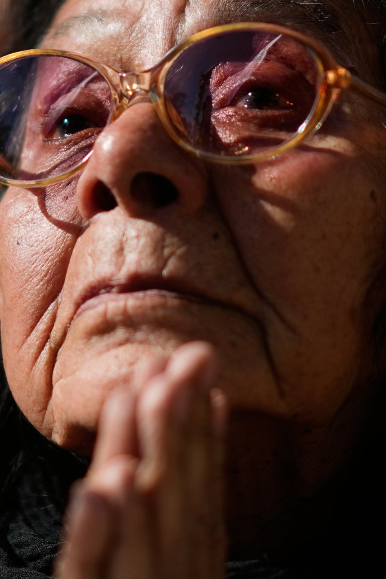 See the world in vertical: Top photos by AP photojournalists | iNFOnews.ca