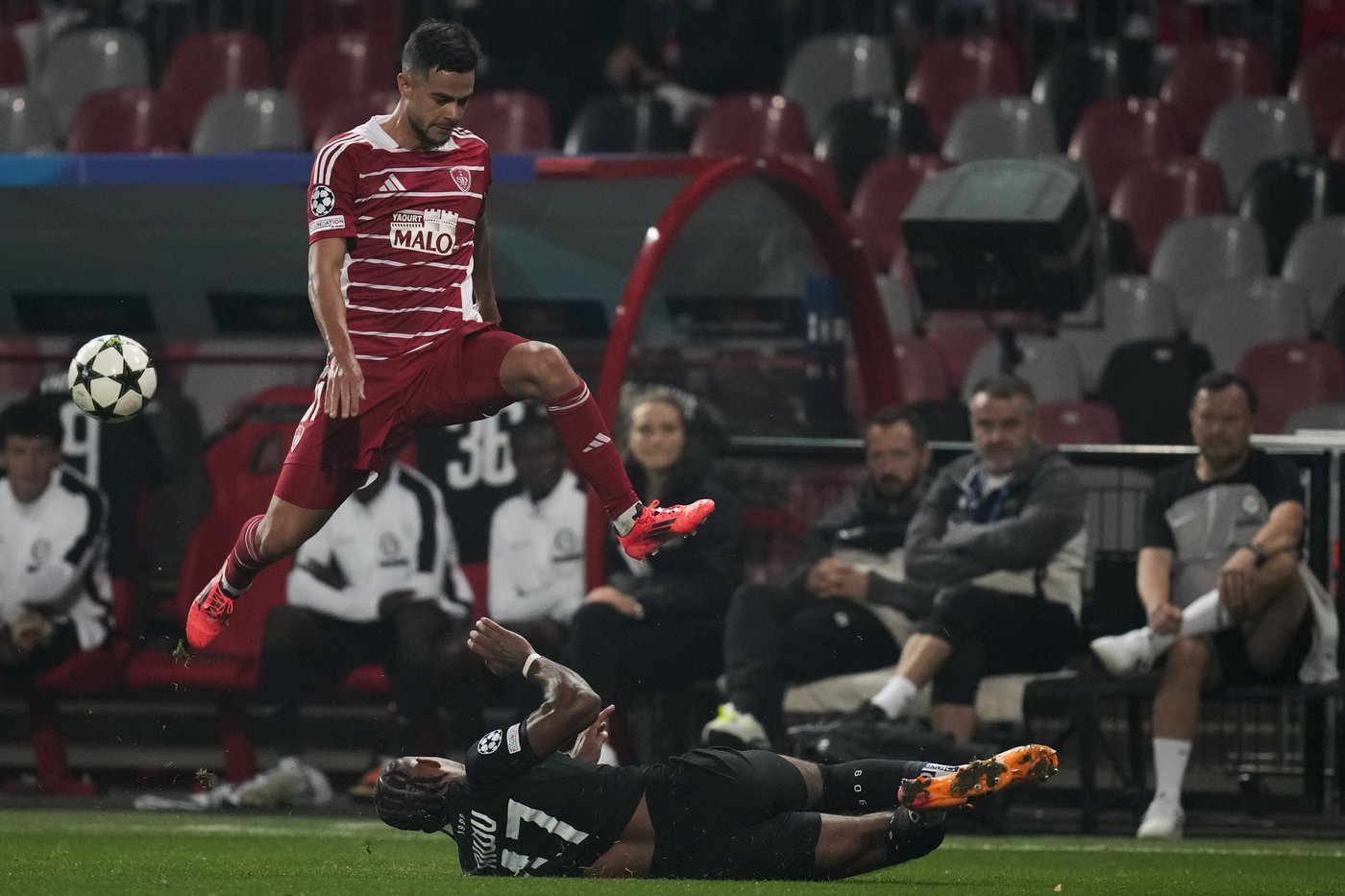Brest's first-ever European goal is scored at home but far from its own stadium | iNFOnews.ca Brest's first-ever European goal is scored at home but far from its own stadium | iNFOnews.ca