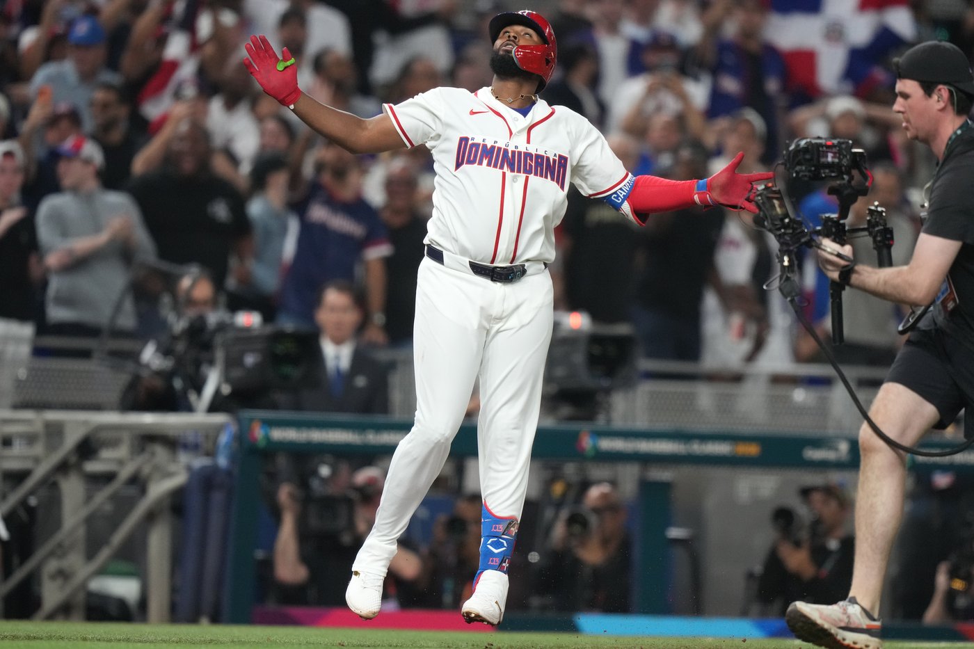 Junior Caminero hits Dominican Republic's record 15th home run of World Baseball Classic | iNFOnews.ca Junior Caminero hits Dominican Republic's record 15th home run of World Baseball Classic | iNFOnews.ca