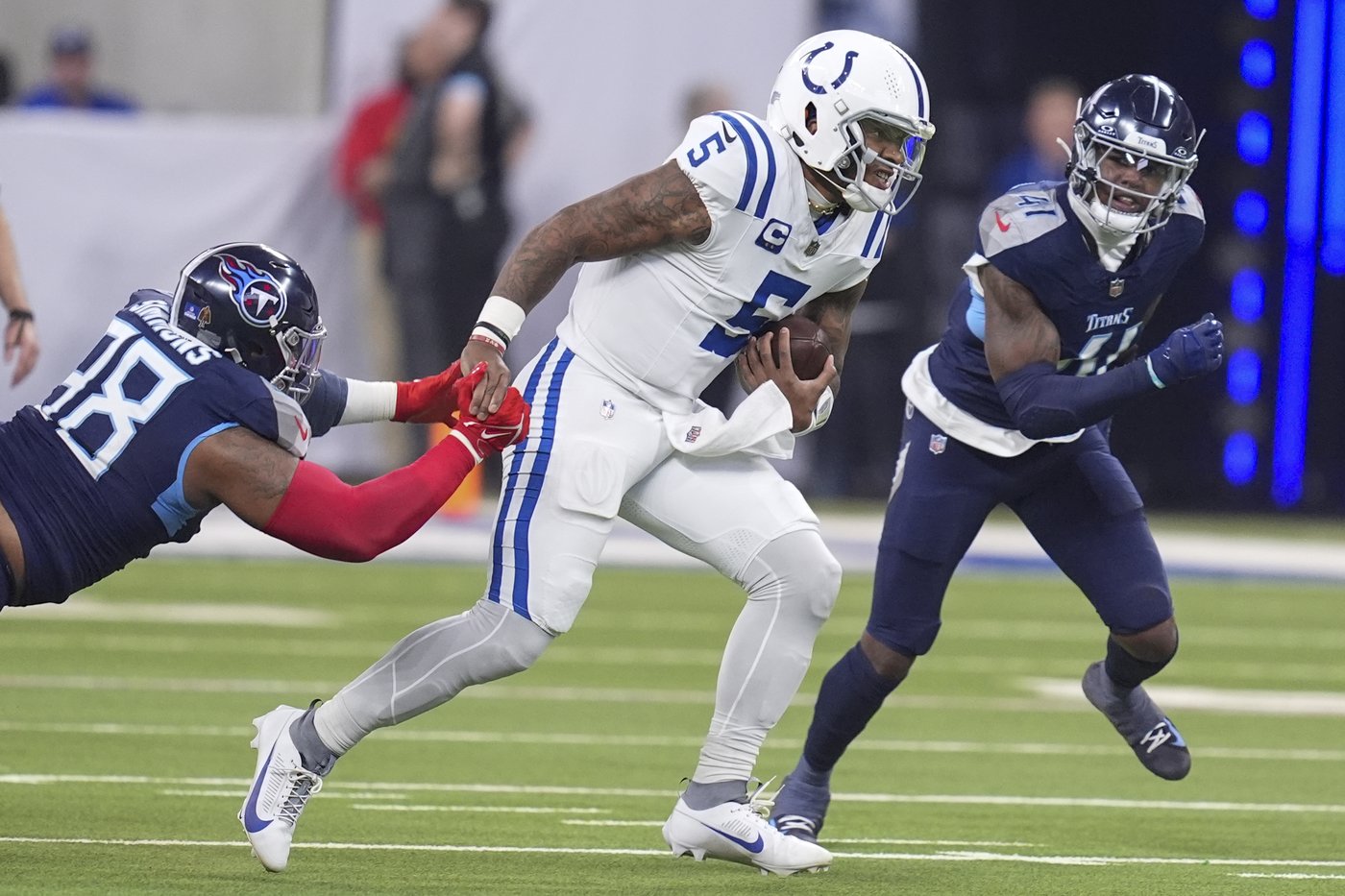 4-game skid and porous run defense create more frustration for Titans after 38-30 loss to Colts | iNFOnews.ca 4-game skid and porous run defense create more frustration for Titans after 38-30 loss to Colts | iNFOnews.ca